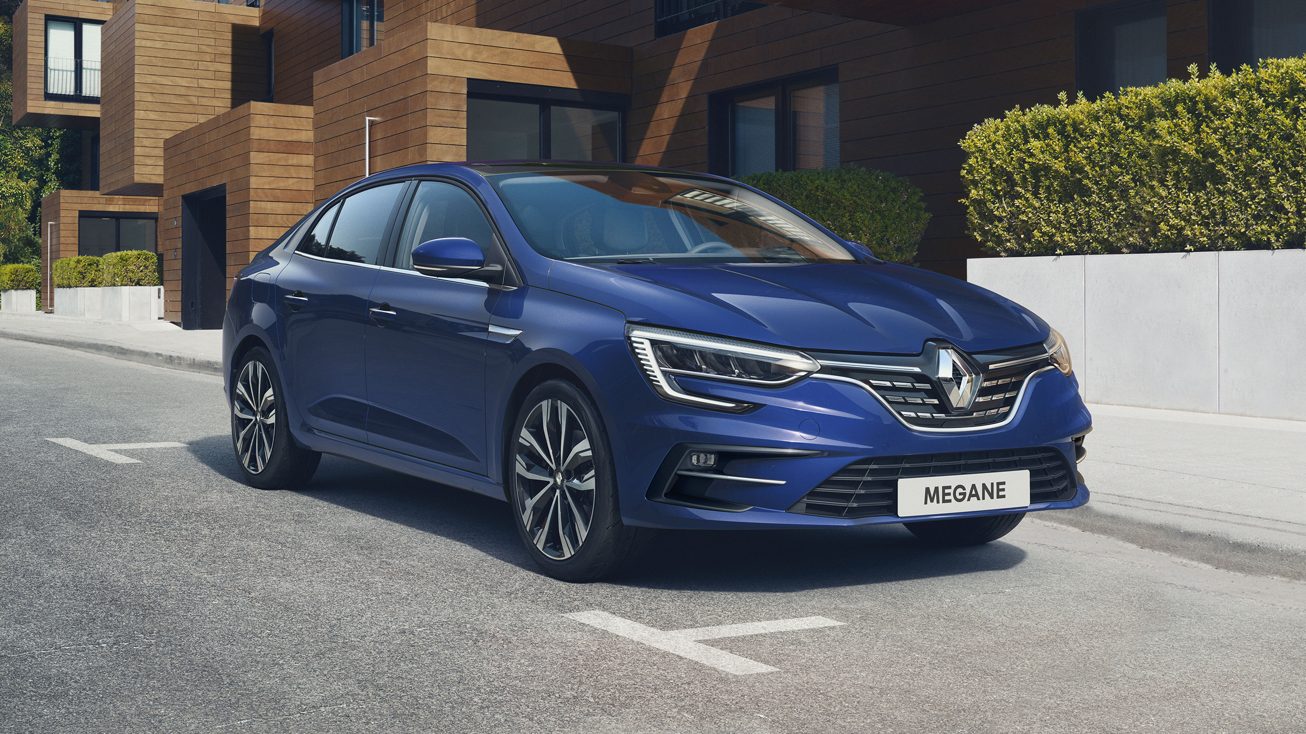 MEGANE SEDAN